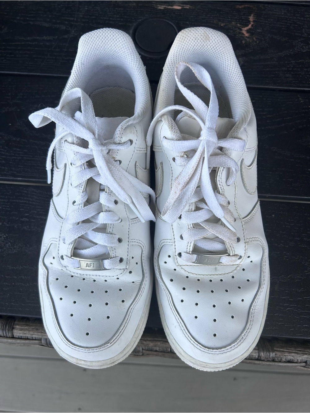 Nike White Air Force 1 Low Top Sneakers